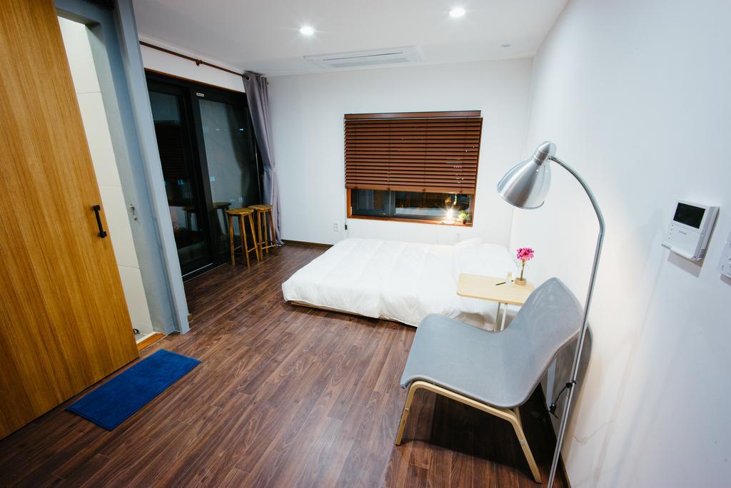 Morning Dew Guesthouse Busan Ngoại thất bức ảnh