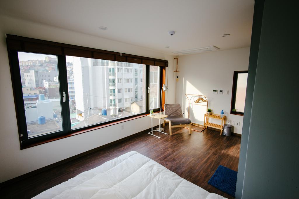 Morning Dew Guesthouse Busan Ngoại thất bức ảnh